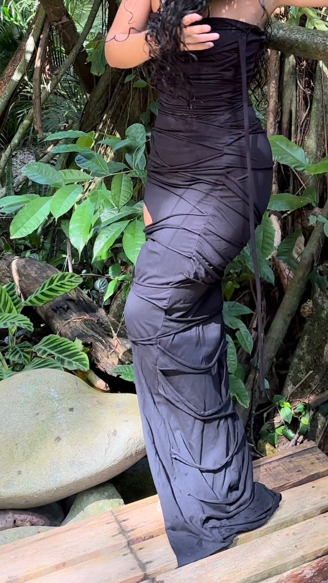 The black Mummy dress